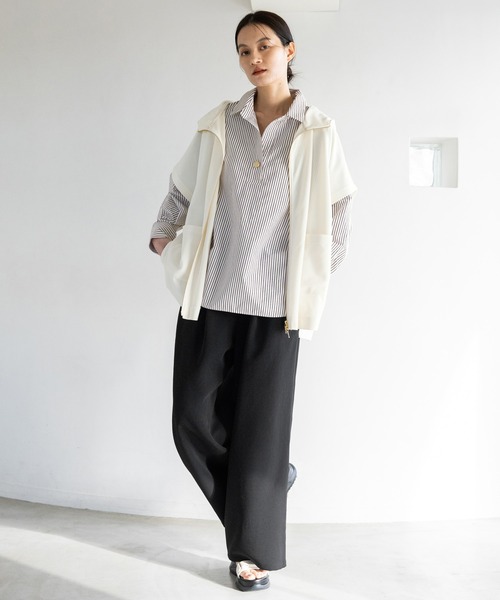 Elura(エルーラ)の「アイロンいらずスキッパーシャツ/634736(シャツ/ブラウス・レディース・キャメル/ダークブラウン/ブラウン/ライトピンク/ライトブルー/オフホワイト・FREE)」の16枚目の写真