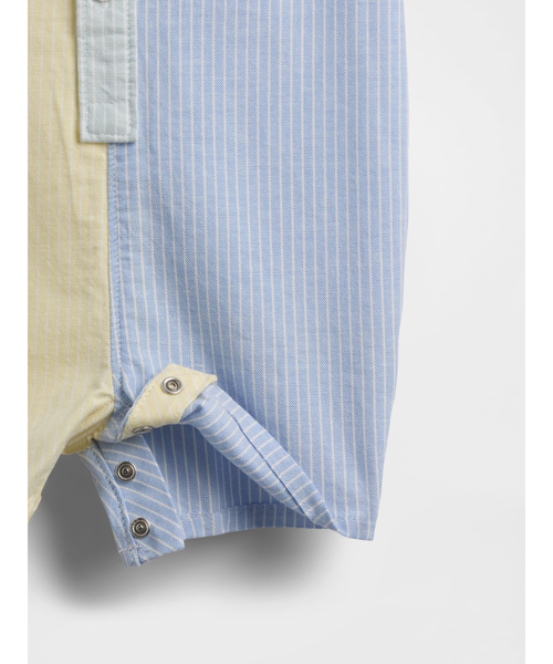 GAP（ギャップ）の「オックスフォード ショートカバーオール コーデセット (ベビー)（セットアップ・キッズ・マルチ・70cm/80ｃｍ/90cm/60cm）」の3枚目の写真