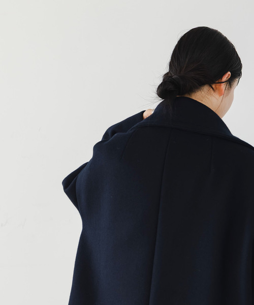 Noble(ノーブル)の「《追加》スタンドカラーオーバーコート(その他アウター・レディース・キャメル/ネイビー・FREE)」の5枚目の写真