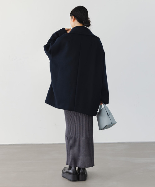 Noble(ノーブル)の「《追加》スタンドカラーオーバーコート(その他アウター・レディース・キャメル/ネイビー・FREE)」の7枚目の写真