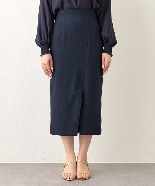 La boutique BonBon（ラブティックボンボン）の「【今すぐお届け！・サイズ展開】ドライオックスナロースカート（スカート・レディース・ピンク/ホワイト/サックスブルー/ネイビー・34/36/38）」の5枚目の写真