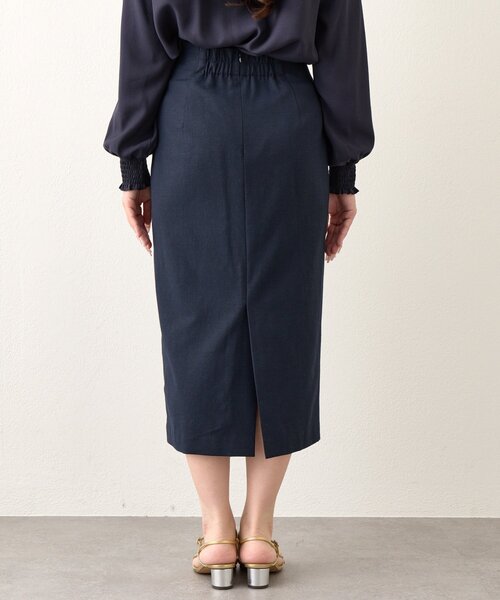 La boutique BonBon（ラブティックボンボン）の「【今すぐお届け！・サイズ展開】ドライオックスナロースカート（スカート・レディース・ピンク/ホワイト/サックスブルー/ネイビー・34/36/38）」の7枚目の写真