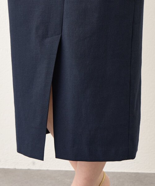 La boutique BonBon（ラブティックボンボン）の「【今すぐお届け！・サイズ展開】ドライオックスナロースカート（スカート・レディース・ピンク/ホワイト/サックスブルー/ネイビー・34/36/38）」の11枚目の写真