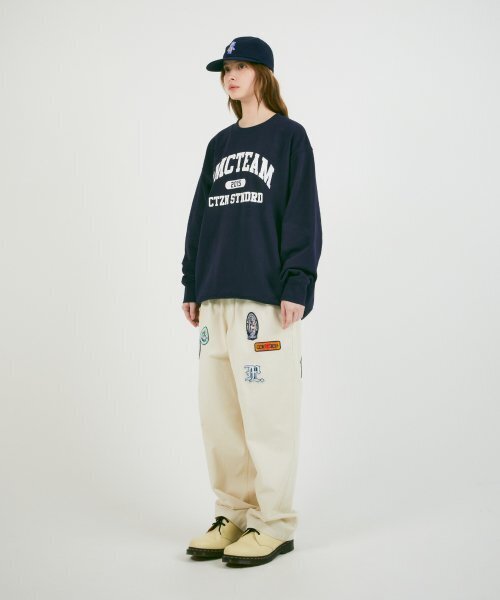 LMCの「TEAM ARCH COLLEGE SWEATSHIRT heather gray（スウェット・レディース・その他・M/L/S/XL）」の2枚目の写真
