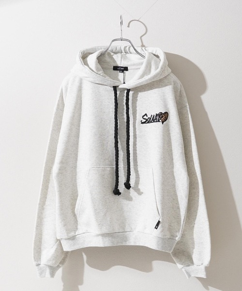 1111clothing(ワンフォークロージング)の「レオパード ハート サガラ刺繍 プルパーカー / Leopard Heart Sagara Embroidery Pullover Hoodie(パーカー・メンズ・ブラック系2/ブラック系1/ホワイト系2/ホワイト系1・M/L)」の8枚目の写真