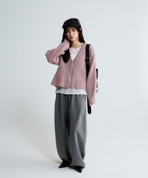 JEANASIS(ジーナシス)の「2WAYスリットレースLS TEE/652649(Tシャツ/カットソー・レディース・ブラック/ホワイト・FREE)」の3枚目の写真