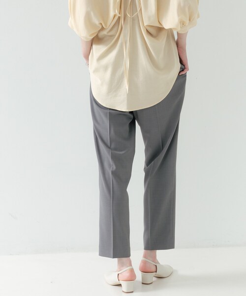 GALLEST(ギャレスト)の「Comfy SET UP|イージーテーパードパンツ【セットアップ対応/通勤/カセット服/接触冷感/UVカット】(その他パンツ・レディース・ブラック/ダークグレー/キャメル/ライトブルー・40/38/36/34)」の15枚目の写真