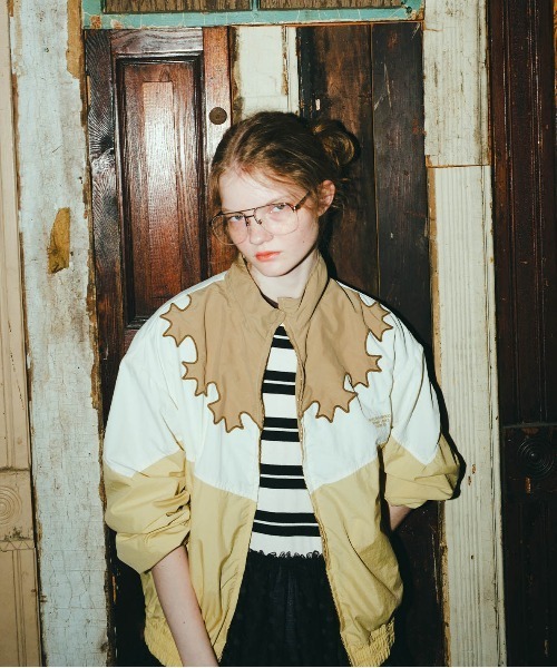GO TO HOLLYWOOD(ゴートゥーハリウッド)の「Folklore Nylon Jacket(ナイロンジャケット・レディース・オフホワイト・L)」の1枚目の写真