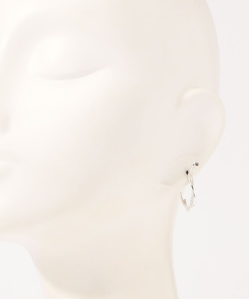 BAR JEWELLERY(バージュエリー)の「BAR Jewellery CONTRA シルバーピアス(ピアス(両耳用)・レディース・シルバー・FREE)」の5枚目の写真