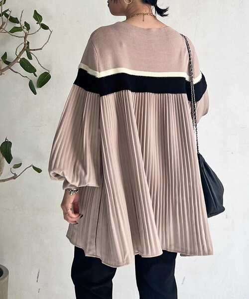 un dix cors（アンディコール）の「ライン入りニット異素材プルオーバー（ニット/セーター・レディース・ベージュ・FREE）」の13枚目の写真