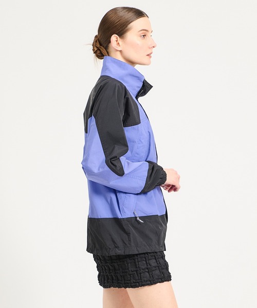 MARMOT(マーモット)の「Marmot / ナイロンブルゾン《ESTNATION EXCLUSIVE》(ブルゾン・レディース・パープル/ブラック・MEDIUM/SMALL)」の12枚目の写真