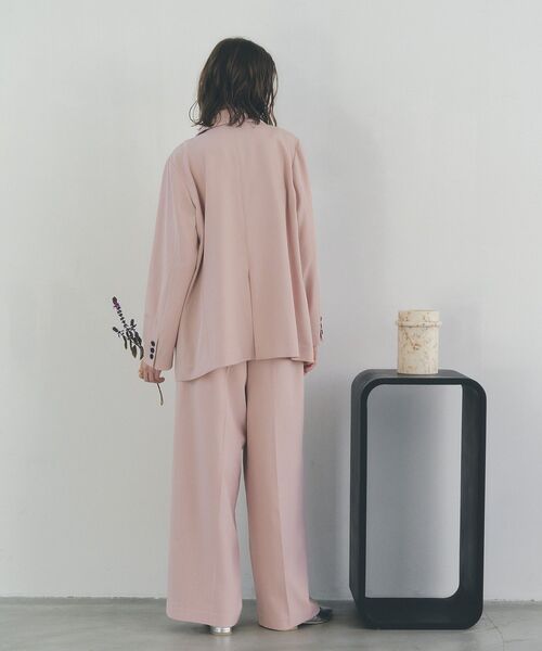 YECCA VECCA（イェッカヴェッカ）の「ロングテーラードジャケット（テーラードジャケット・レディース・ネイビー/ピンク/グレイッシュベージュ・FREE）」の16枚目の写真