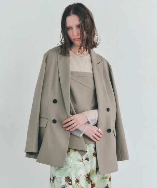 YECCA VECCA（イェッカヴェッカ）の「ロングテーラードジャケット（テーラードジャケット・レディース・ネイビー/ピンク/グレイッシュベージュ・FREE）」の22枚目の写真