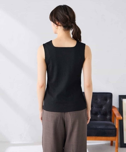 a.v.v(アーヴェヴェ)の「ベーシックテレコタンクトップ(タンクトップ・レディース・ホワイト/ブラウン/ブラック・40/38/36)」の8枚目の写真