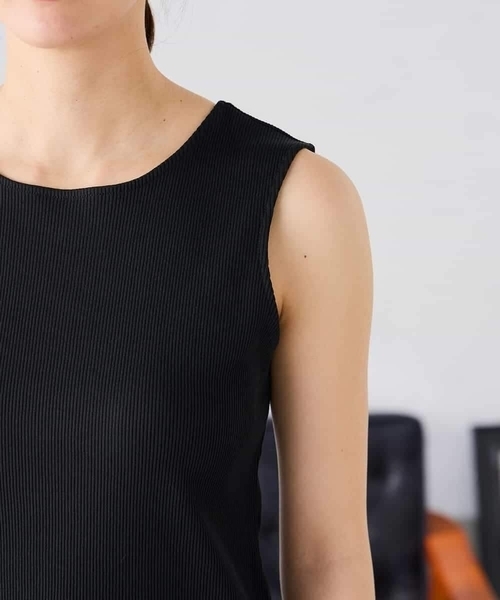 a.v.v(アーヴェヴェ)の「ベーシックテレコタンクトップ(タンクトップ・レディース・ホワイト/ブラウン/ブラック・40/38/36)」の11枚目の写真
