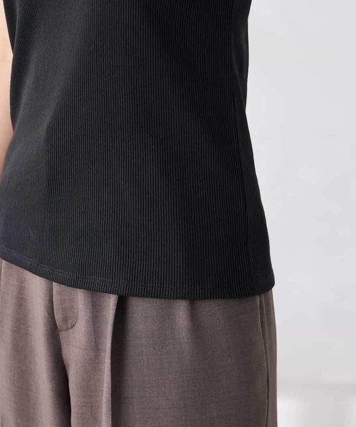 a.v.v(アーヴェヴェ)の「ベーシックテレコタンクトップ(タンクトップ・レディース・ホワイト/ブラウン/ブラック・40/38/36)」の12枚目の写真