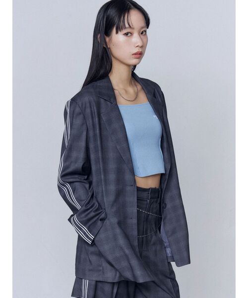 EMODA（エモダ）の「ダブルラインスリーブオーバージャケット（テーラードジャケット・レディース・グレー/ベージュ・FREE）」の15枚目の写真