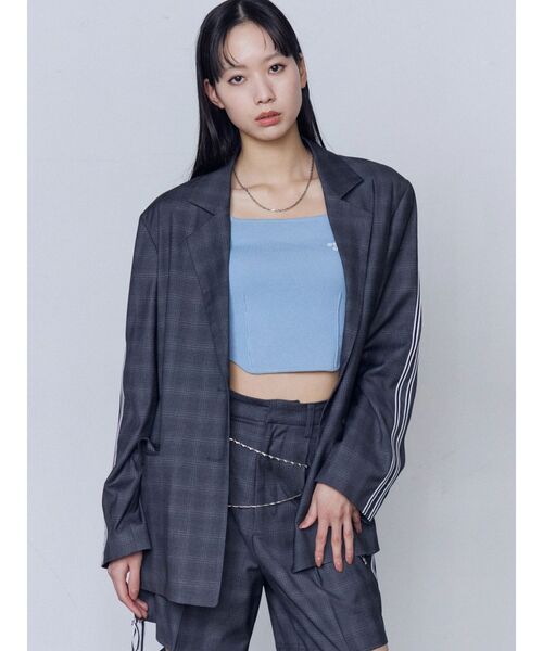 EMODA（エモダ）の「ダブルラインスリーブオーバージャケット（テーラードジャケット・レディース・グレー/ベージュ・FREE）」の14枚目の写真