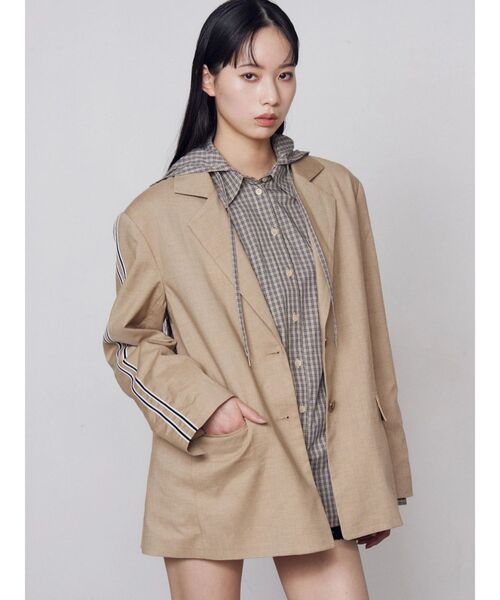 EMODA（エモダ）の「ダブルラインスリーブオーバージャケット（テーラードジャケット・レディース・グレー/ベージュ・FREE）」の22枚目の写真