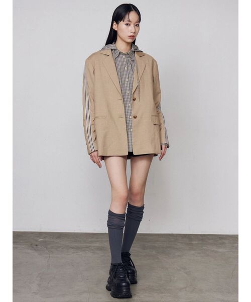 EMODA（エモダ）の「ダブルラインスリーブオーバージャケット（テーラードジャケット・レディース・グレー/ベージュ・FREE）」の21枚目の写真