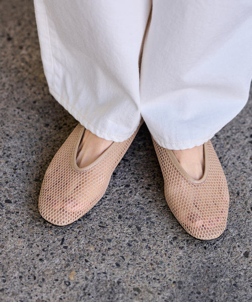 FRAMeWORK(フレームワーク)の「REMME/レメ メッシュスリッポン(その他シューズ・レディース・ブラック/ベージュ・39/38/37/36)」の9枚目の写真