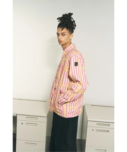 PHINGERIN(フィンガリン)の「TRIM PATTERN JACKET(その他アウター・メンズ・ネイビー系/ピンク系その他・L)」の4枚目の写真