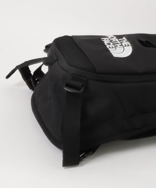 THE NORTH FACE(ザノースフェイス)の「【THE NORTH FACE/ザ ノースフェイス】リープスリング(ボディバッグ/ウエストポーチ・メンズ・ホワイト/ブラック/レッド・FREE)」の19枚目の写真