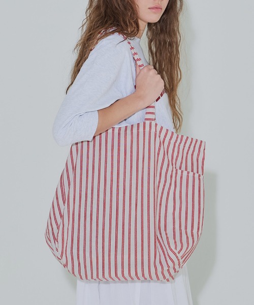 coca（coca）（コカ）の「ビッグサイズトートバッグ（トートバッグ・レディース・レッド/チャコール・ONE SIZE）」の2枚目の写真