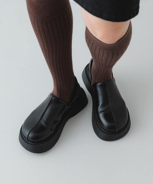 RODE SKO（ロデスコ）の「センターステッチクロッグ（サンダル・レディース・ブラック/ダークブラウン・38/37/36）」の3枚目の写真