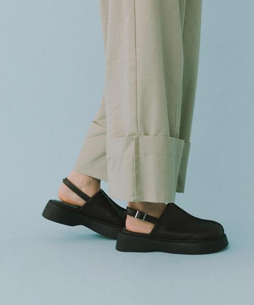 RODE SKO（ロデスコ）の「センターステッチクロッグ（サンダル・レディース・ブラック/ダークブラウン・38/37/36）」の18枚目の写真