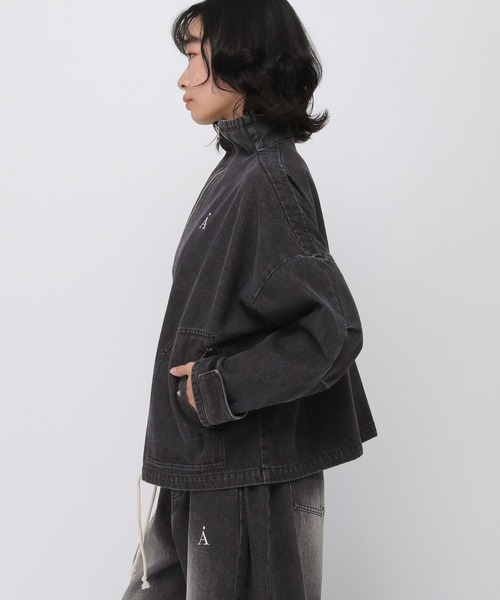 ALAND（エーランド）の「セットアップ着用可能【UNISEX】ALAND／デニムアノラックジャケット（デニムジャケット・レディース・ブラック/ブルー・LARGE/SMALL）」の14枚目の写真