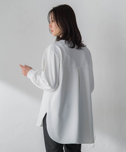 LAUTREAMONT（ロートレアモン）の「【WEB限定】季節をつなぐ万能Tブラウス（シャツ/ブラウス・レディース・ホワイト/ブラック・9号/7号）」の4枚目の写真