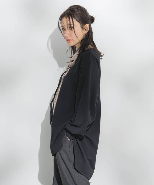 LAUTREAMONT（ロートレアモン）の「【WEB限定】季節をつなぐ万能Tブラウス（シャツ/ブラウス・レディース・ホワイト/ブラック・9号/7号）」の15枚目の写真