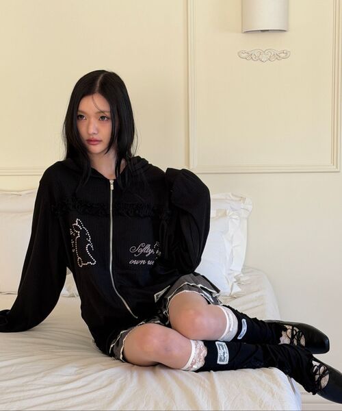 ILLIGO(イリゴ)の「クロシェラビットフードジップアップブラック(パーカー・レディース・その他・OS)」の7枚目の写真