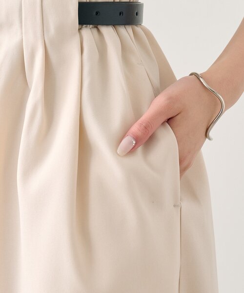 mystic(ミスティック)の「ベルト付きボリュームスラックス(スラックス・レディース・ブラック/アイボリー/グレー・0/2/1)」の18枚目の写真