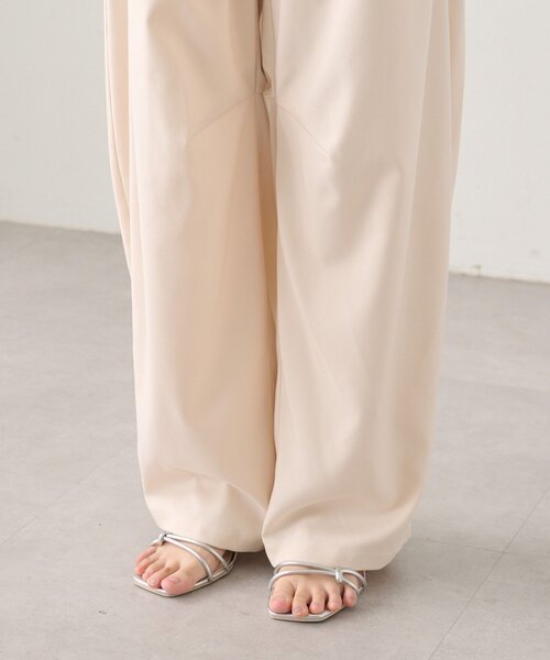 mystic(ミスティック)の「ベルト付きボリュームスラックス(スラックス・レディース・ブラック/アイボリー/グレー・0/2/1)」の17枚目の写真