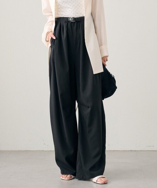 mystic(ミスティック)の「ベルト付きボリュームスラックス(スラックス・レディース・ブラック/アイボリー/グレー・0/2/1)」の5枚目の写真