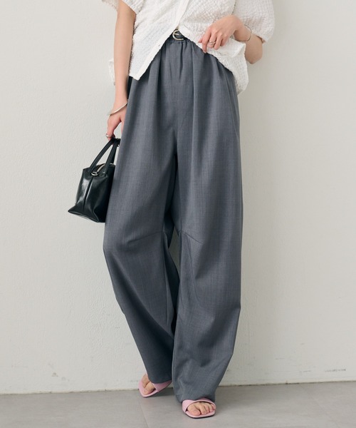 mystic(ミスティック)の「ベルト付きボリュームスラックス(スラックス・レディース・ブラック/アイボリー/グレー・0/2/1)」の1枚目の写真