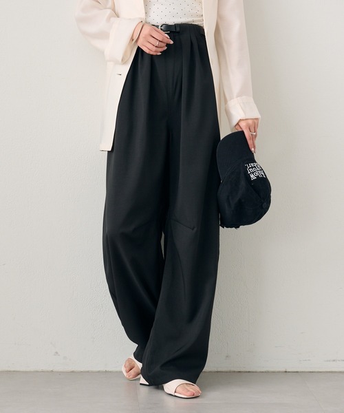 mystic(ミスティック)の「ベルト付きボリュームスラックス(スラックス・レディース・ブラック/アイボリー/グレー・0/2/1)」の3枚目の写真