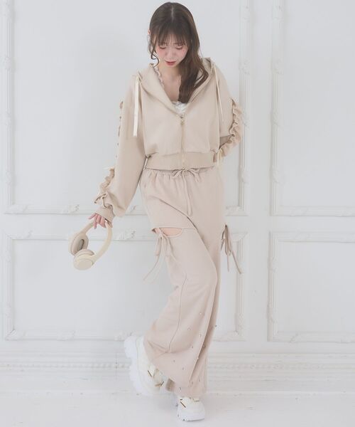 MAJESTIC LEGON（マジェスティックレゴン）の「スリット入りキラキラスウェットパンツ（スウェットパンツ・レディース・グレー/ピンクベージュ/アイボリー・MEDIUM）」の7枚目の写真