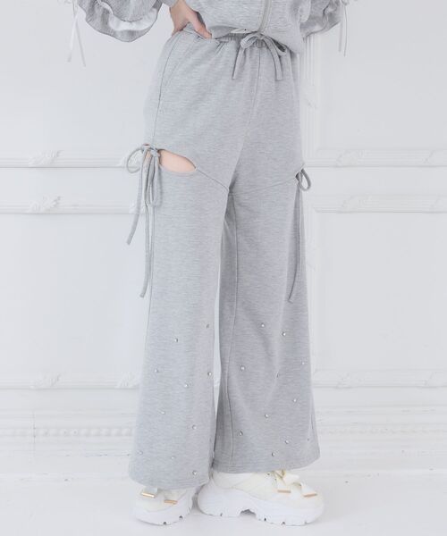 MAJESTIC LEGON（マジェスティックレゴン）の「スリット入りキラキラスウェットパンツ（スウェットパンツ・レディース・グレー/ピンクベージュ/アイボリー・MEDIUM）」の13枚目の写真