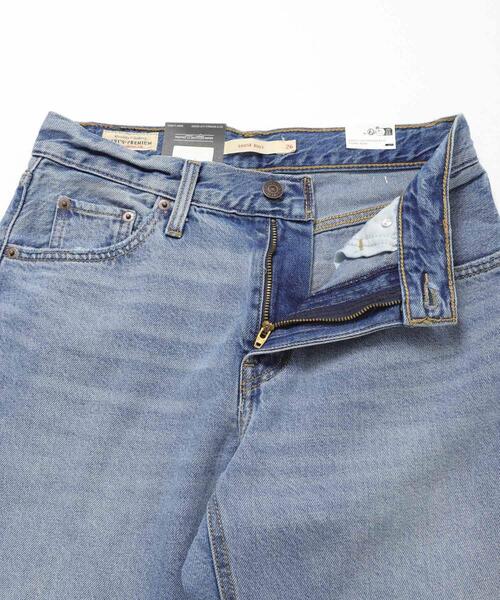 Levi’s MADE＆CRAFTED（リーバイスメードアンドクラフテッド）の「LEVI’S　LOOSE BOOT（デニムパンツ・レディース・インディゴブルー・25/26/27）」の4枚目の写真