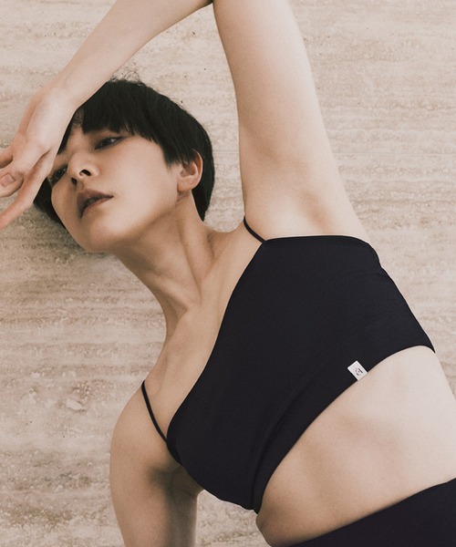 AMPHI(アンフィ)の「「ETRE TOKYO×AMPHI」 バンドゥキャミソール ブラトップ(キャミソール・レディース・ベージュ/ブラック・L/M)」の1枚目の写真