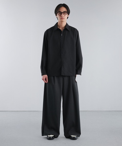 Adoon plain（アドーンプレーン）の「RAFFINEL LINEN-BLEND MULTI -BUTTON SHIRT / ラフィネルリネンブレンドマルチボタンシャツ（シャツ/ブラウス・メンズ・ブラック/ライトグレー/ブルー・LARGE/MEDIUM）」の18枚目の写真