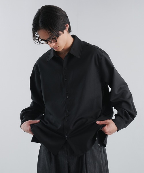 Adoon plain（アドーンプレーン）の「RAFFINEL LINEN-BLEND MULTI -BUTTON SHIRT / ラフィネルリネンブレンドマルチボタンシャツ（シャツ/ブラウス・メンズ・ブラック/ライトグレー/ブルー・LARGE/MEDIUM）」の10枚目の写真
