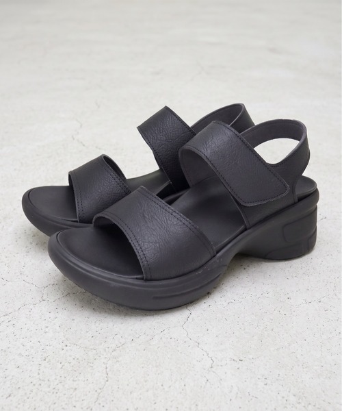 Re:getA(リゲッタ)の「Re:getA 軽量EVAバックベルトサンダル RE552(サンダル・レディース・シルバー/ブラック/マスタード/グレイッシュブルー/アイボリー・XL/L/M/S)」の3枚目の写真