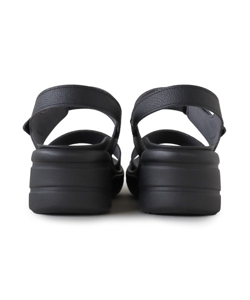 Re:getA(リゲッタ)の「Re:getA 軽量EVAバックベルトサンダル RE552(サンダル・レディース・シルバー/ブラック/マスタード/グレイッシュブルー/アイボリー・XL/L/M/S)」の13枚目の写真