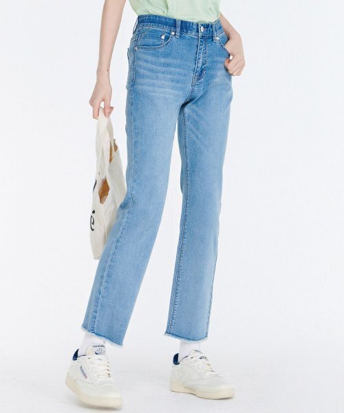 CHASECULT(チェイスカルト)の「レディース ヒドゥンバンディング スリムストレートエージング-CBRG2371C0D(デニムパンツ・レディース・スカイブルー・70/74/76/67)」の3枚目の写真