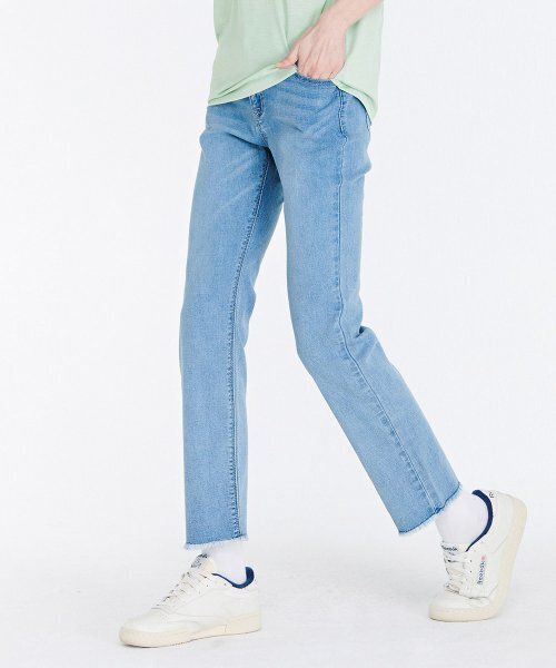 CHASECULT(チェイスカルト)の「レディース ヒドゥンバンディング スリムストレートエージング-CBRG2371C0D(デニムパンツ・レディース・スカイブルー・70/74/76/67)」の4枚目の写真