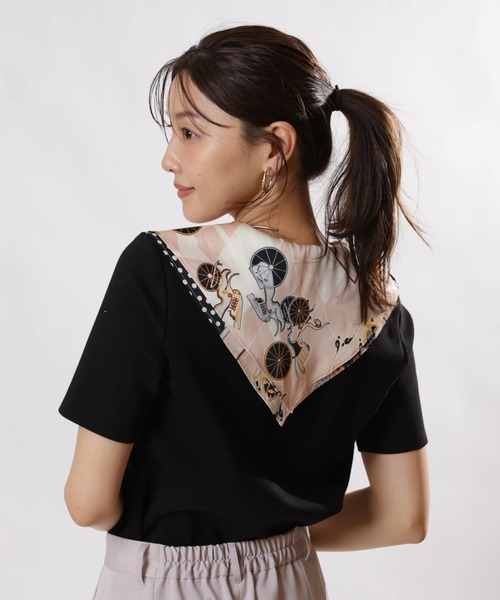 JUSGLITTY(ジャスグリッティー)の「スカーフ付きTシャツ(Tシャツ/カットソー・レディース・ブラック/ピンク/ホワイト・2)」の4枚目の写真